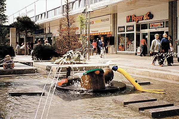 Brunnen aus dem Archiv